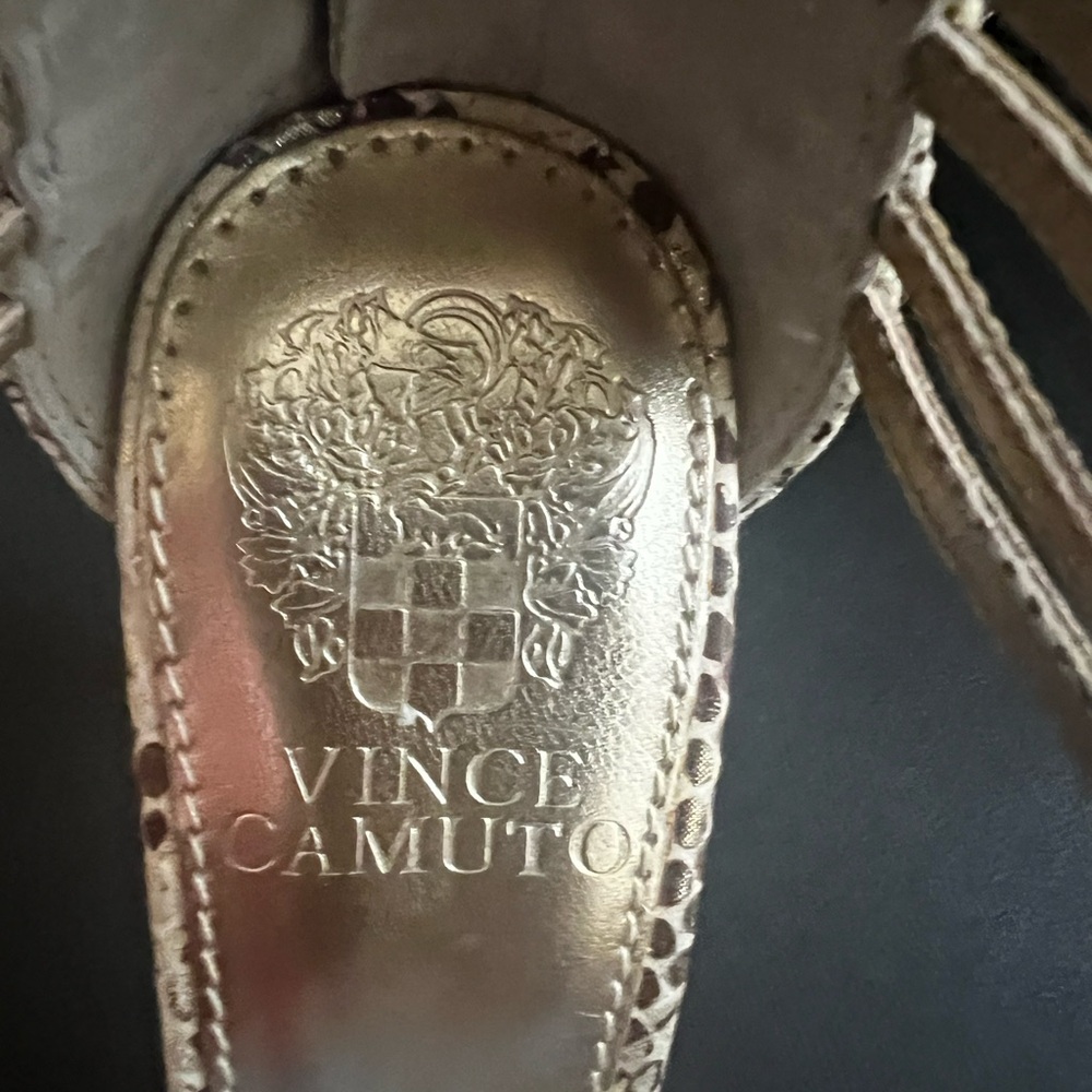 Vince Camuto gold and faux snakeskin heels - Picture 6 of 8